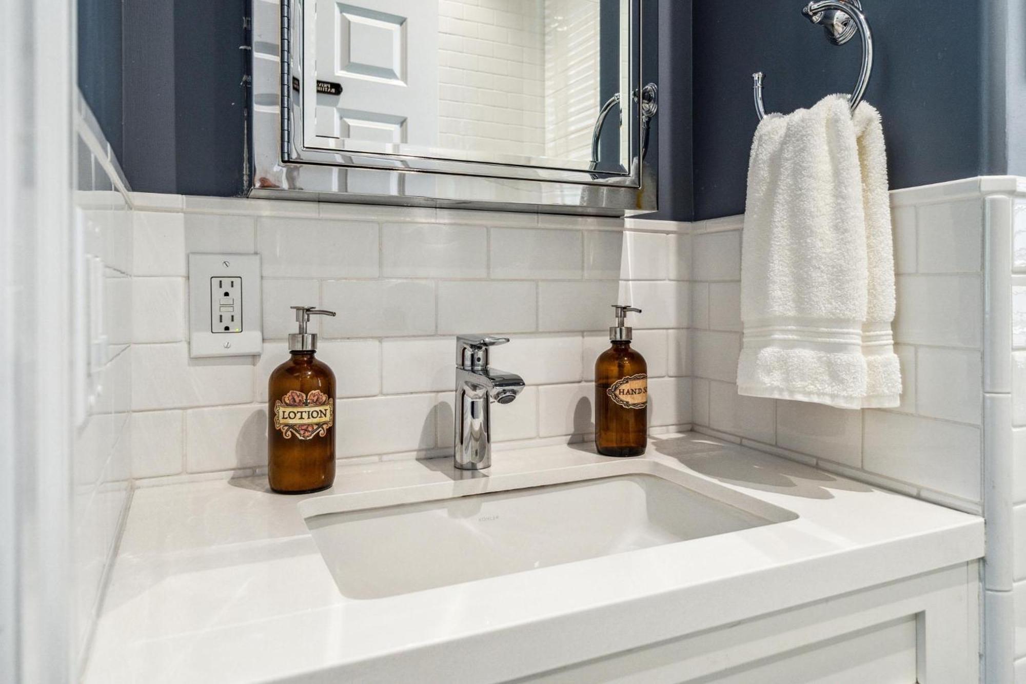 Historic & Charming Victorian Home Sleeps 11 San Francisco Eksteriør bilde